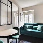 Victor Hugo - Trocadero Luxury Apartment
