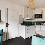 Victor Hugo - Trocadero Luxury Apartment